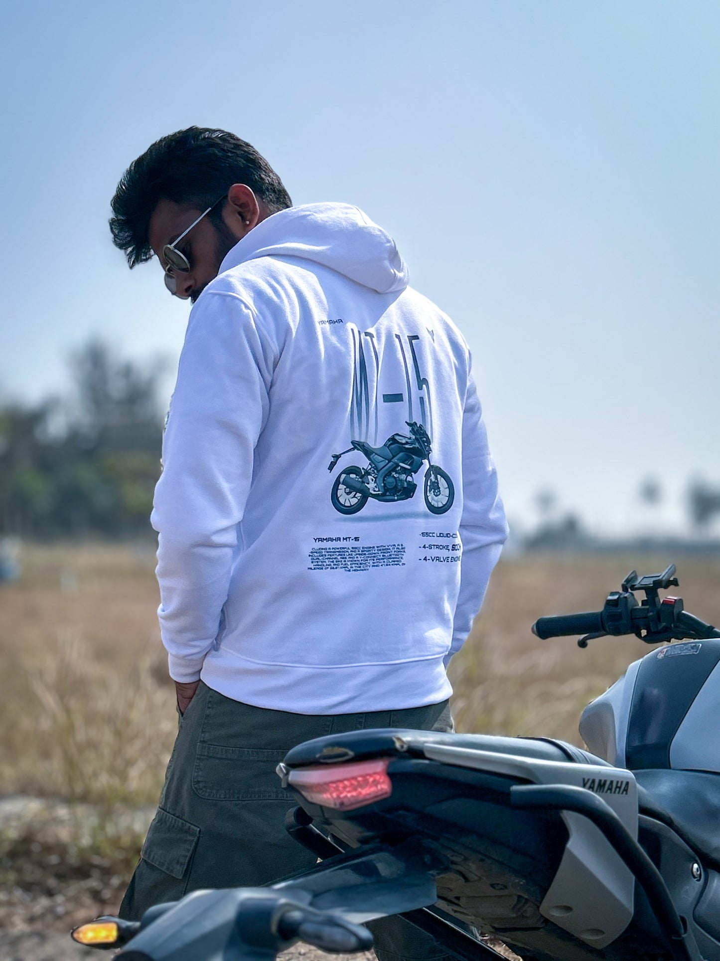 MT-15 hoodie